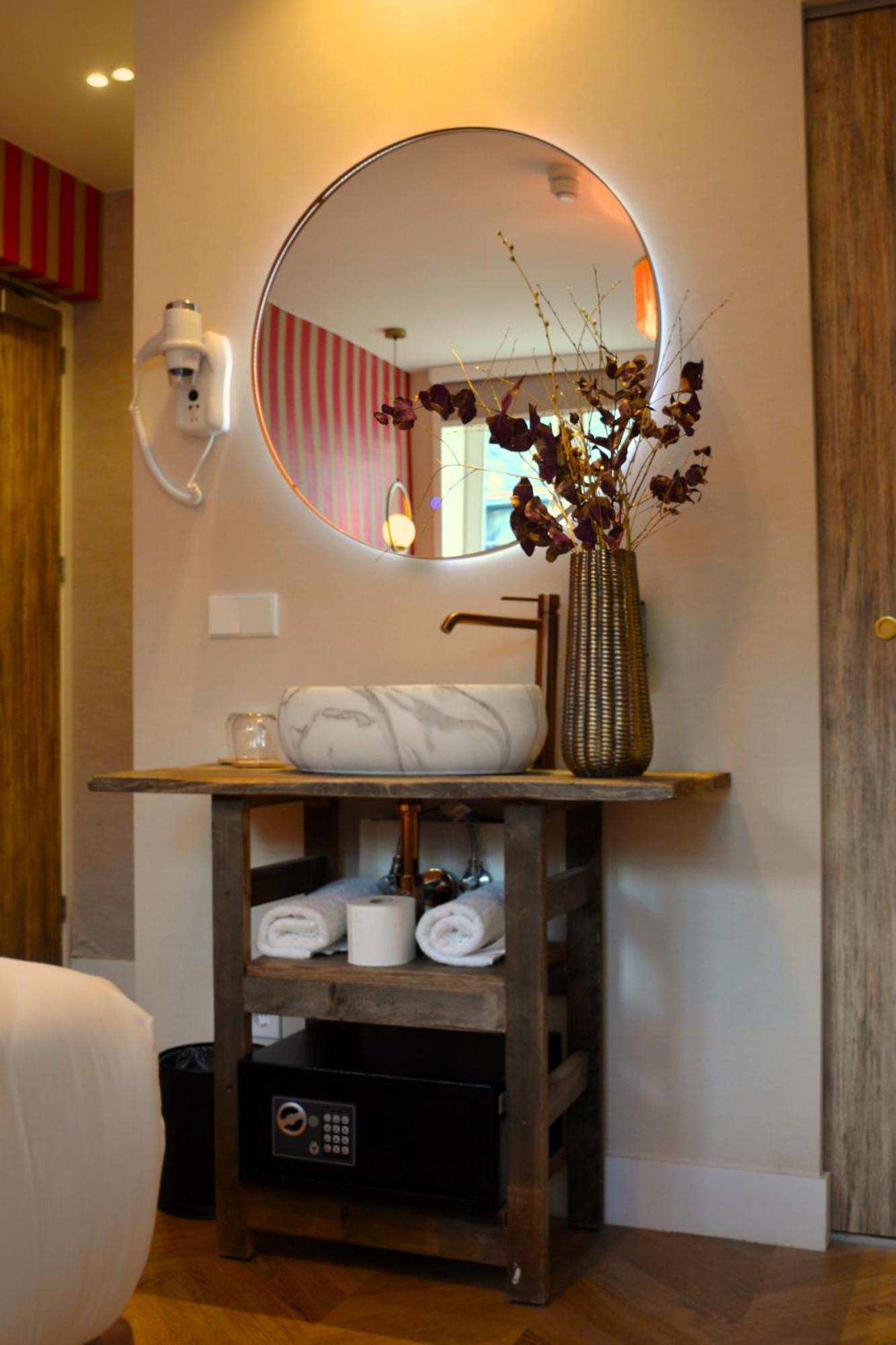 The Lif Boutique Hotell Amsterdam Exteriör bild