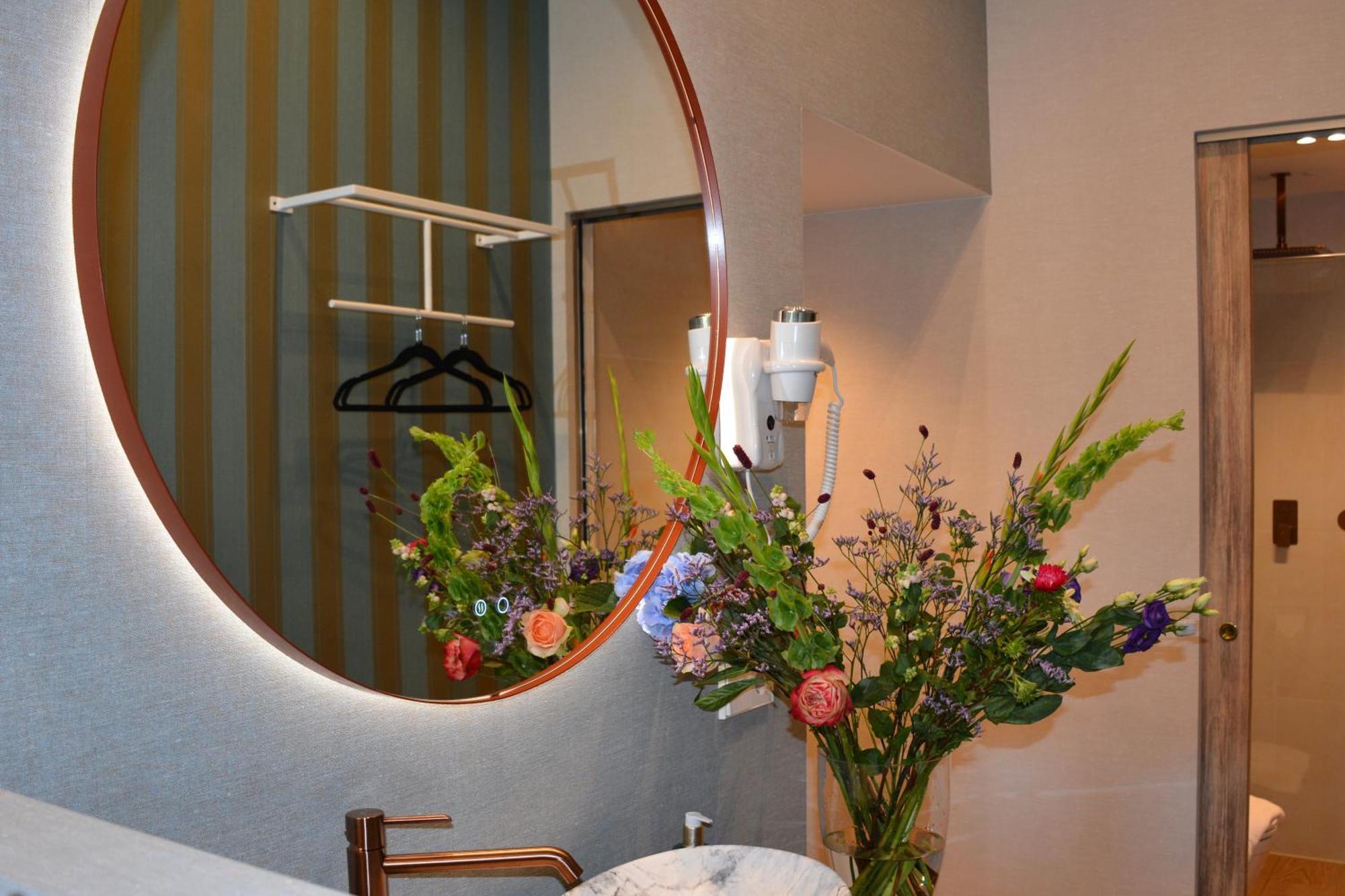 The Lif Boutique Hotell Amsterdam Exteriör bild